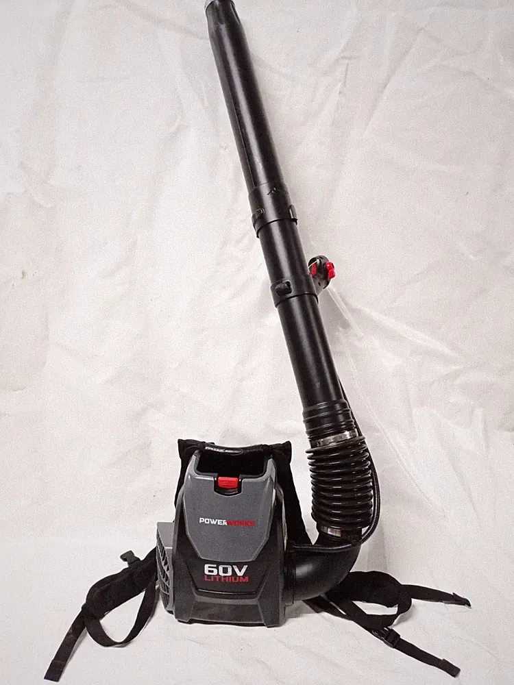 Powerworks Laubsauger Laubbläser PD60BPB mit Rucksack ohne Akku