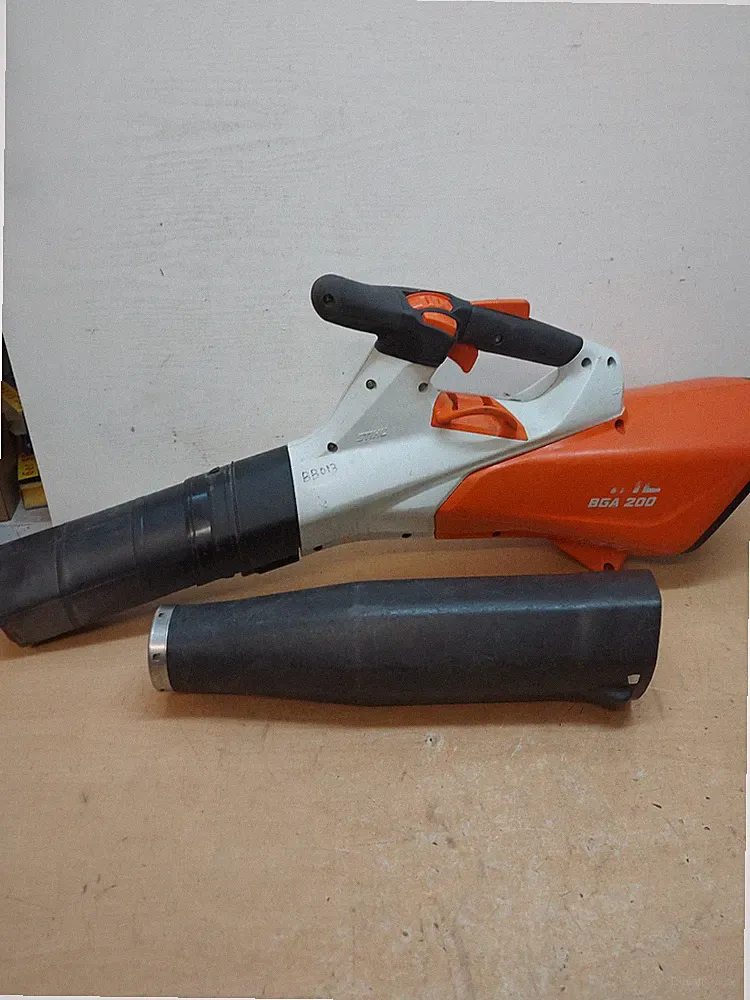 Stihl BGA 200 Akku Laubbläser Blasgerät Luftgebläse