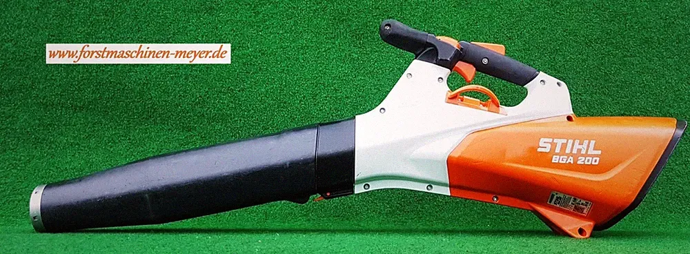 Stihl BGA 200 aus 10/2020 sehr guter Zustand Akku Laubbläser Blasgerät 3948